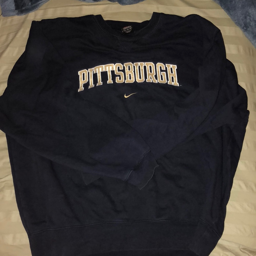 Vintage University of Pittsburgh Nike Sweatshirt